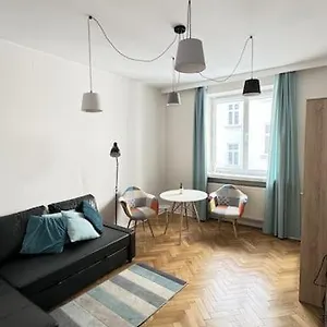 Flat In The Heart Of Apartament