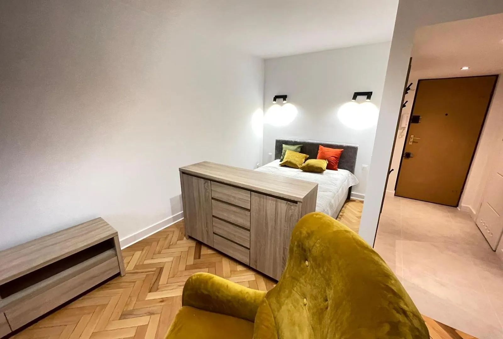 Yourapart Solidarnosci Warsaw Apartment
